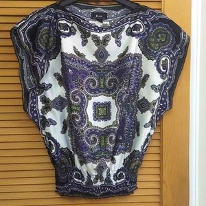 Silky bandana blouse like new size medium
